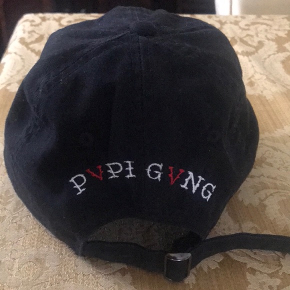 TRVP [THE LABEL] - Picture 2 of 5